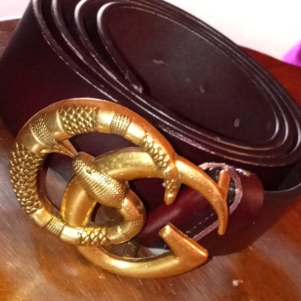Brown Italian leather Gucci belt buckle